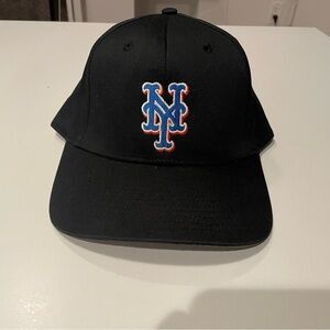 New York Mets Vintage SnapBack hat.